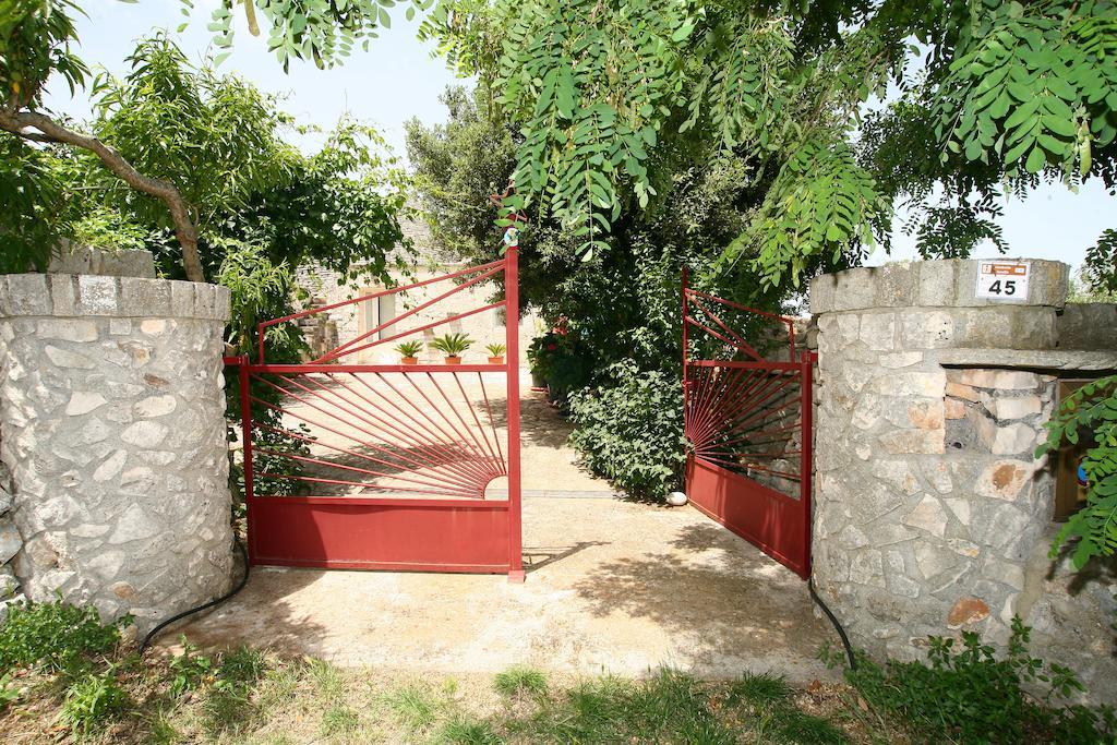 Trulli Convertini Локоротондо Номер фото